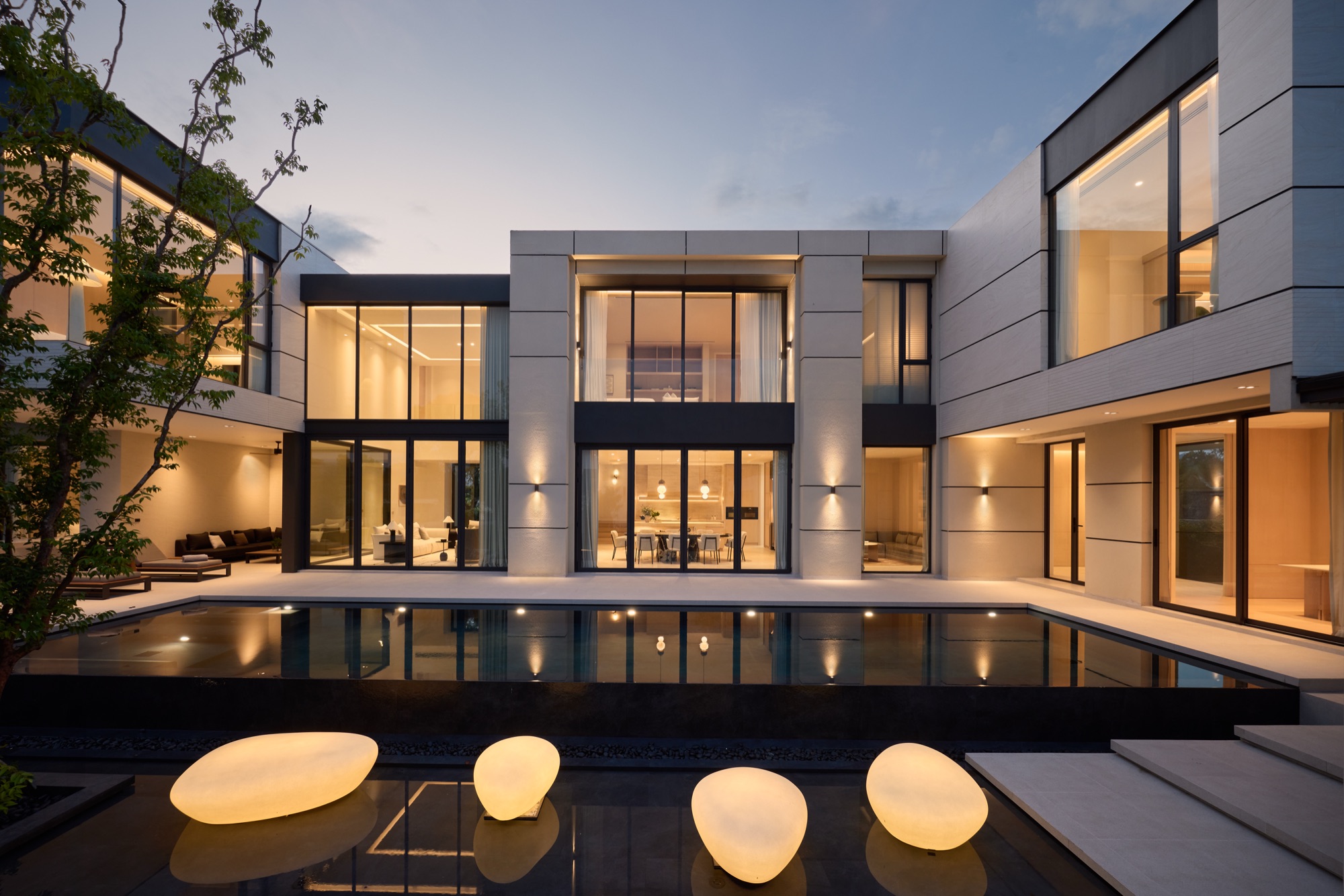 Lavish Estates